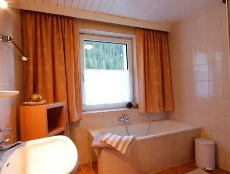 Haus Alpenglueck