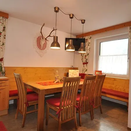 Haus Alpenglueck Apartment Kaunertal